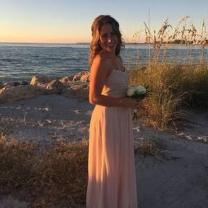 Meet your Posher, Marnie